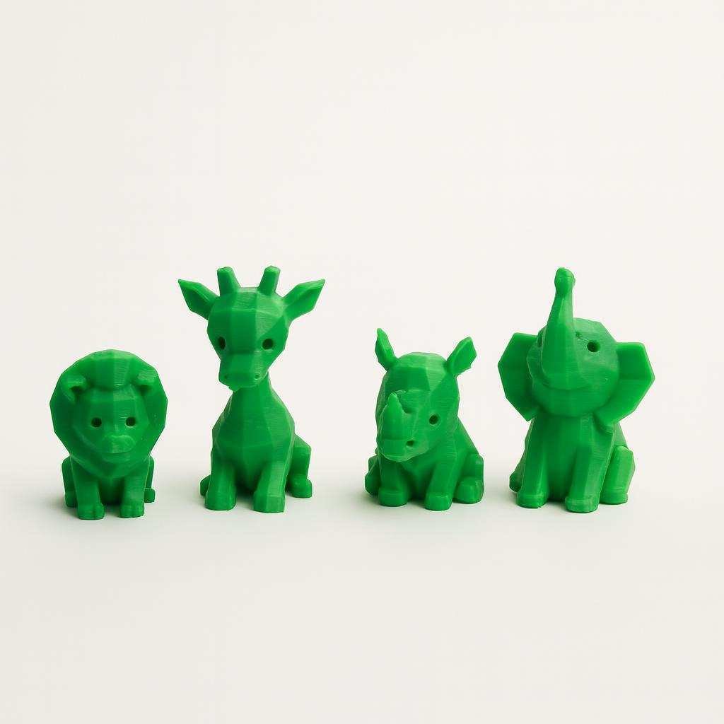 Mini safari animal figurines pack of 4 in green PLA (lion giraffe rhino elephant)