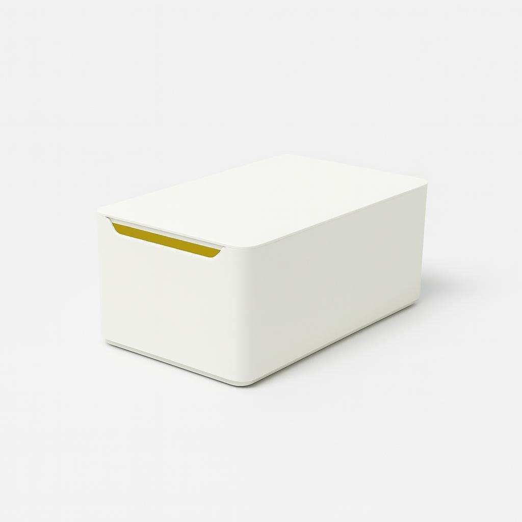 Single stackable organizer box with fitted lid on top